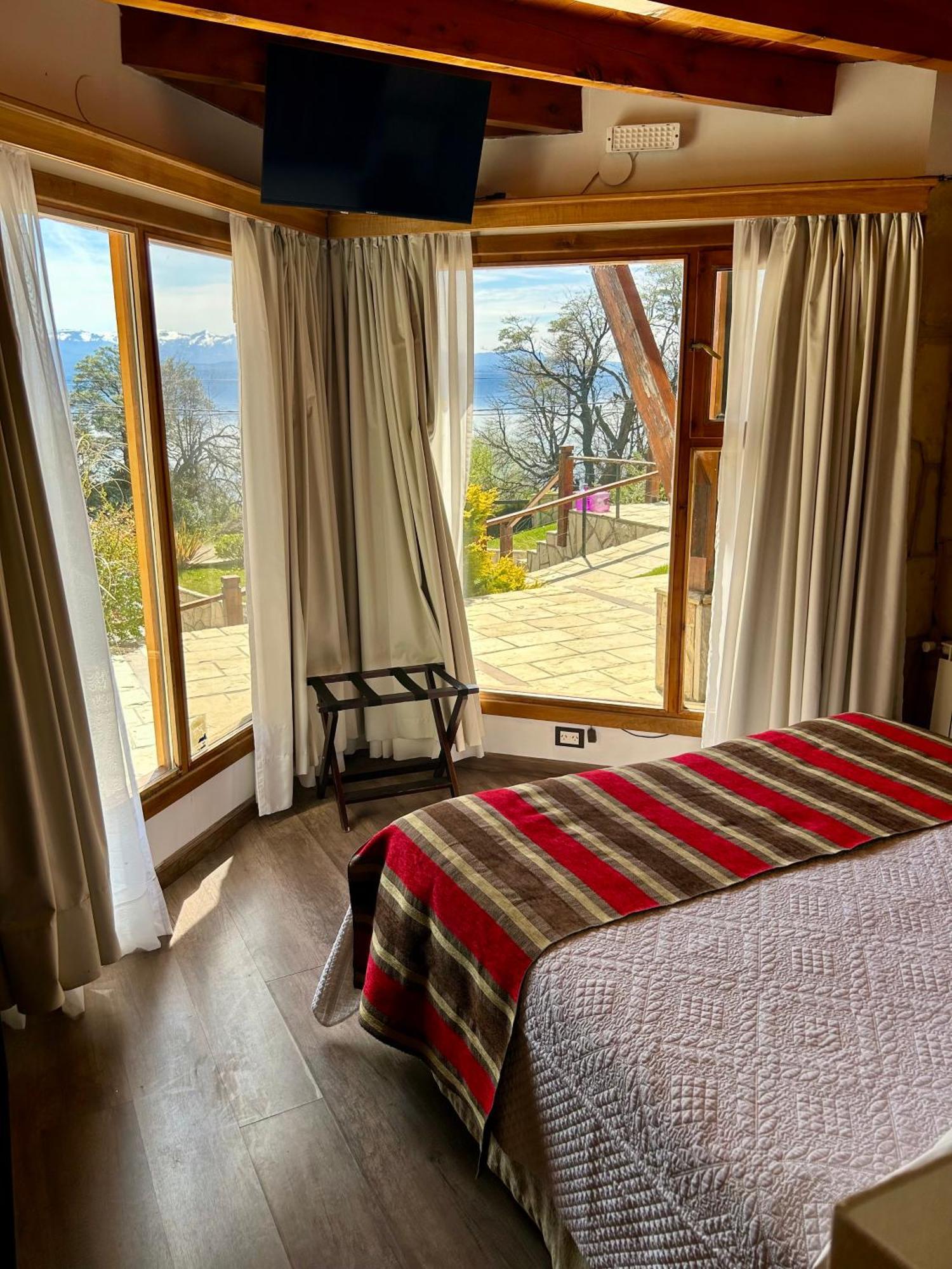 Bahia Paraiso Apart & Suites San Carlos de Bariloche Exteriör bild