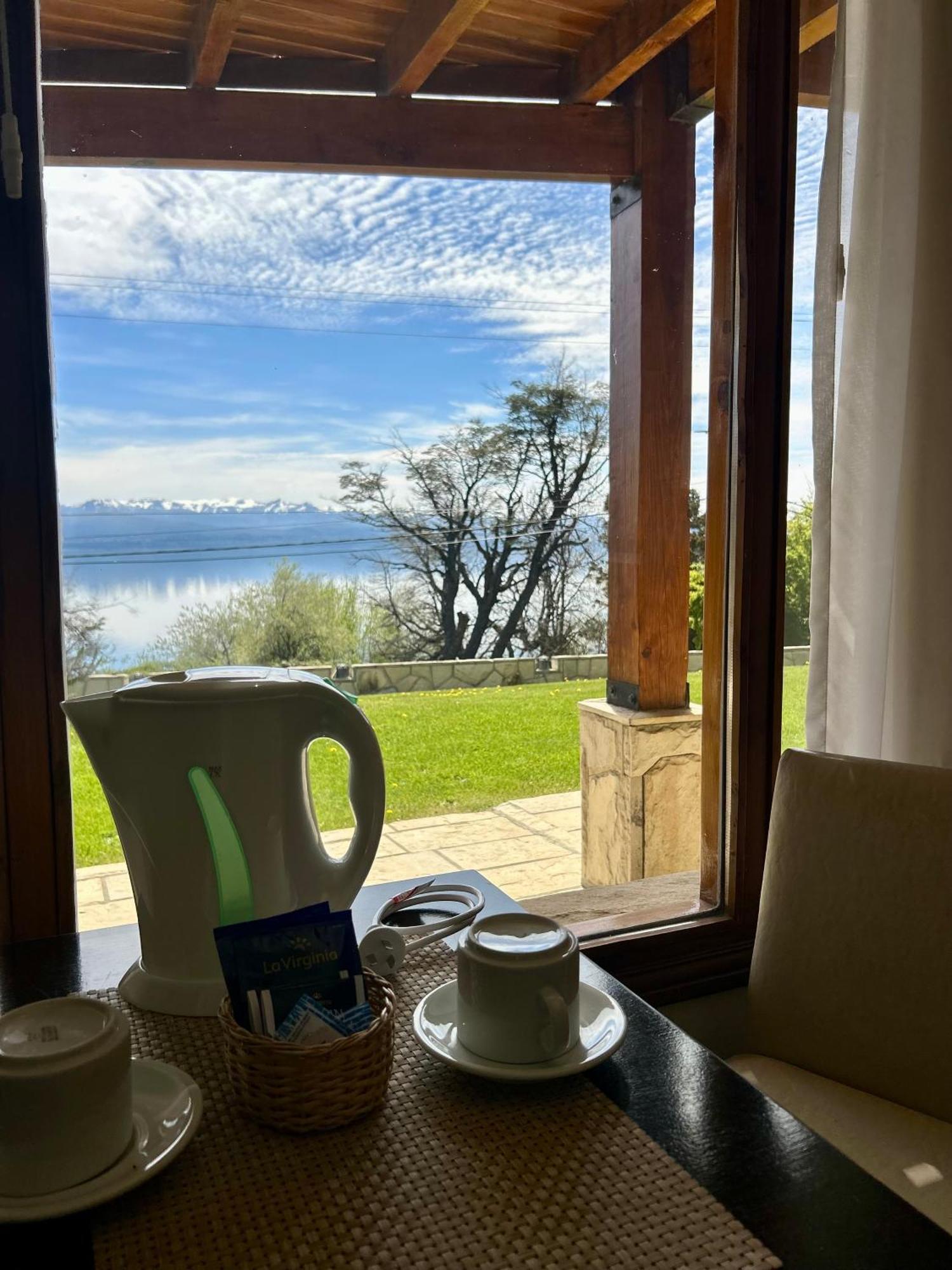 Bahia Paraiso Apart & Suites San Carlos de Bariloche Exteriör bild